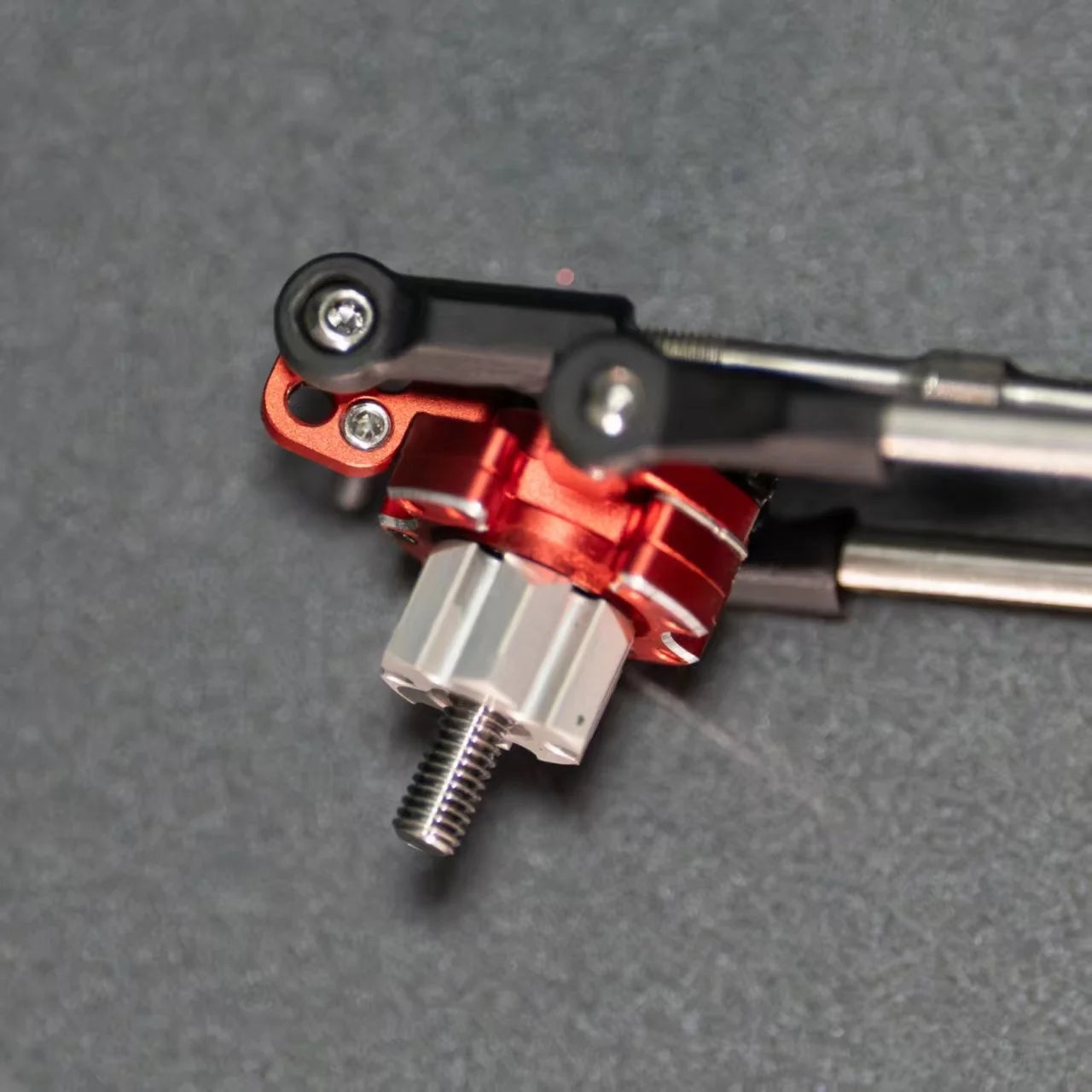 Rhino Racing SHARK - SR Series Front Steering Aluminum Knuckle Set- RED (RR-1405R)